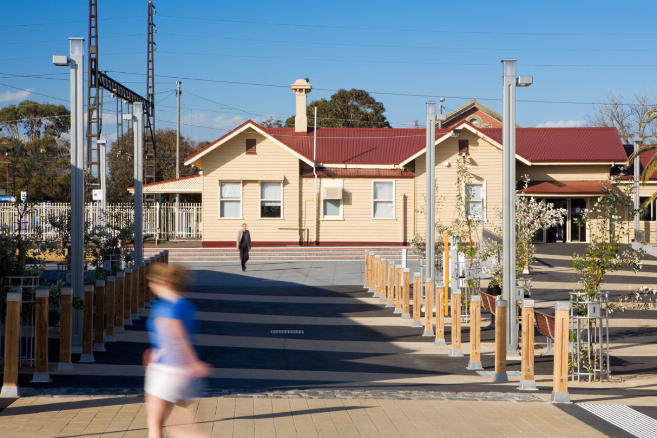 Mordialloc Station Forecourt - Urban Initiatives