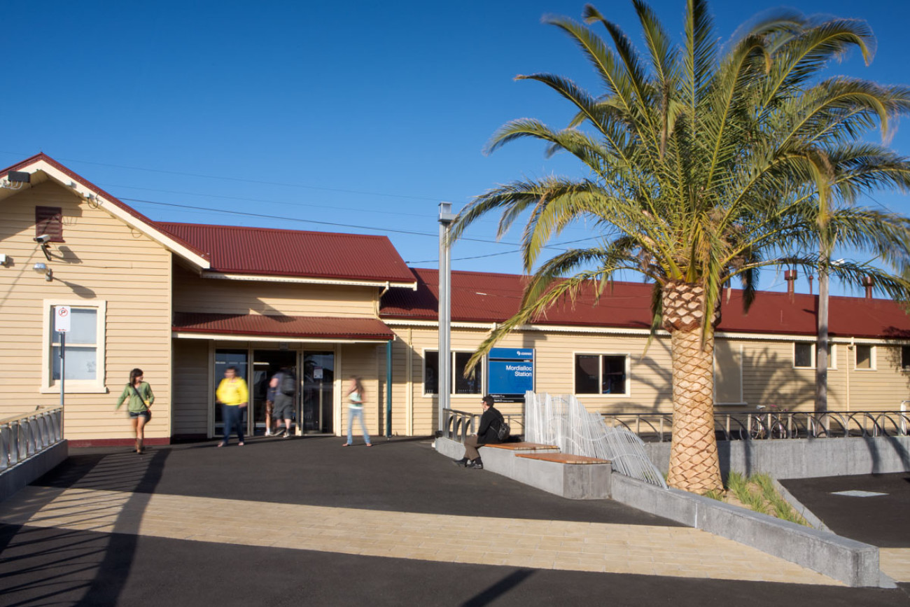 Mordialloc Station Forecourt - Urban Initiatives